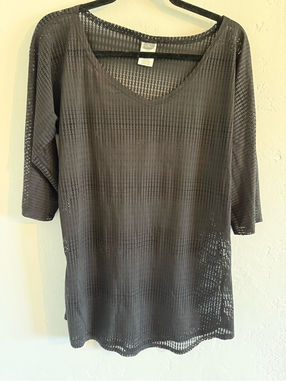 O’neil Cover Up V-Neck Top in Black sz small